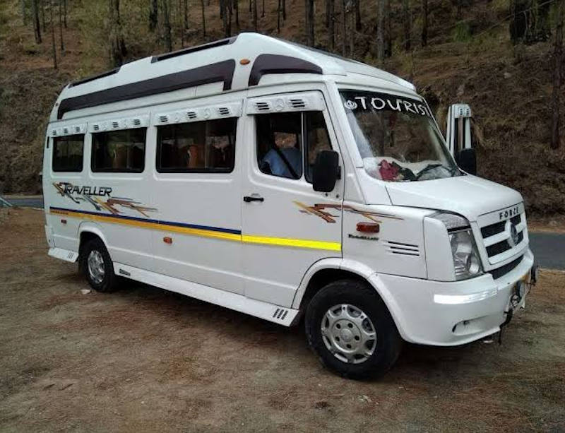 Tempo Traveler